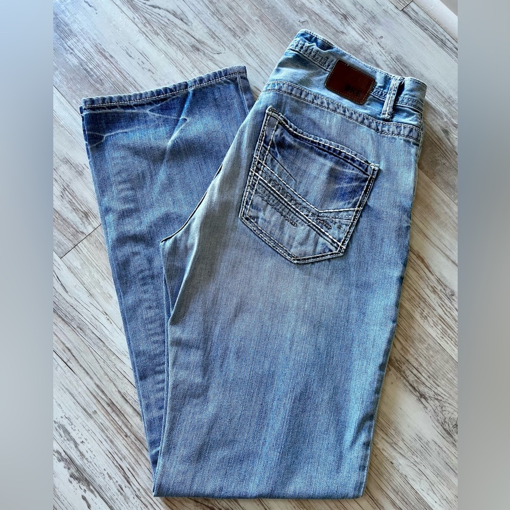 Men's Buckle brand Tyler Straight, 33L